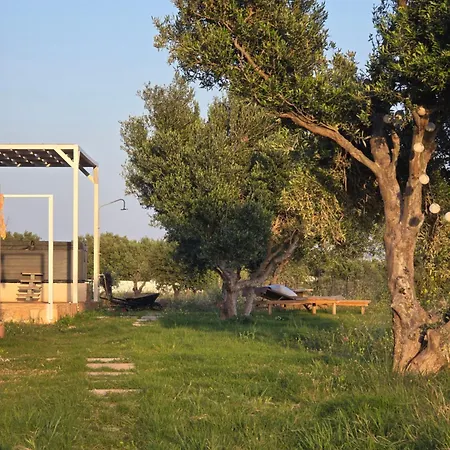 Campsite Agros Simple Living *